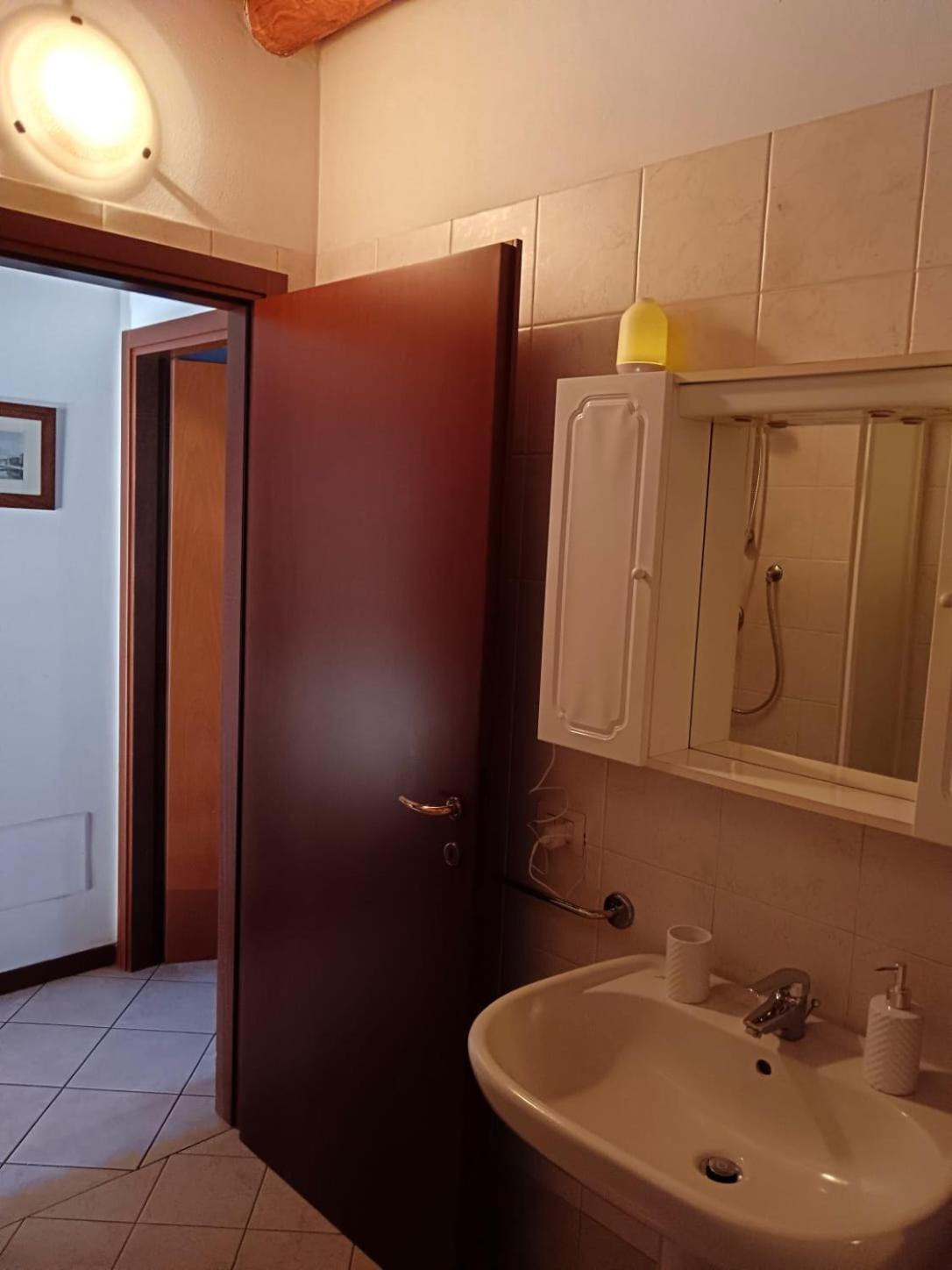 Casa Giulia - Valeggio Sul Mincio Appartement Buitenkant foto